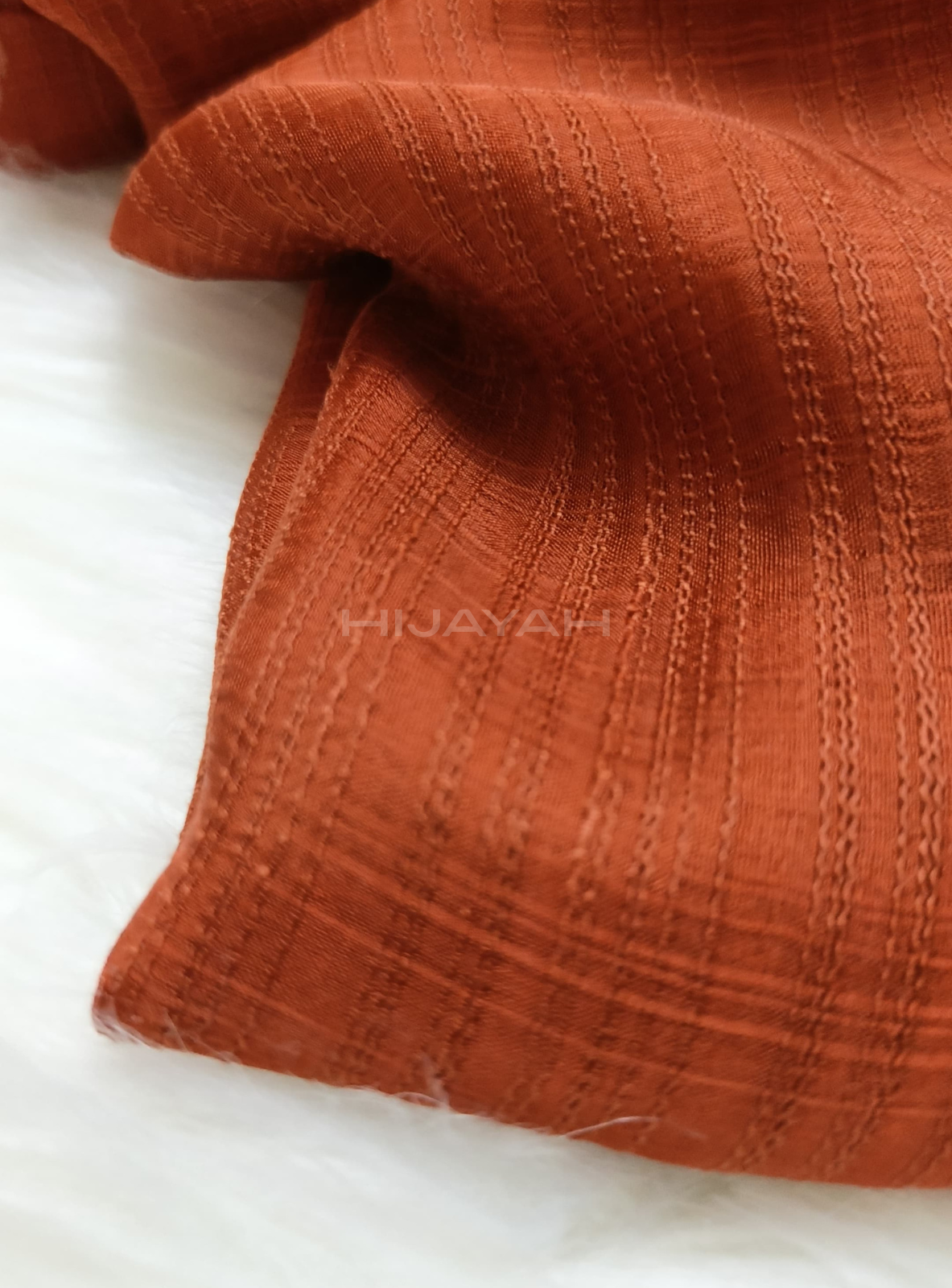 Threaded Textured Lawn Hijab - Copper Rust